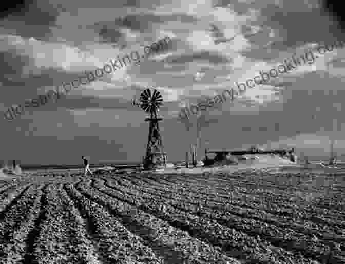 Black And White Photograph Of A Dust Storm Obscuring The Sky During The Dust Bowl History Brief: Oklahoma History: A Condensed History Of The Sooner State